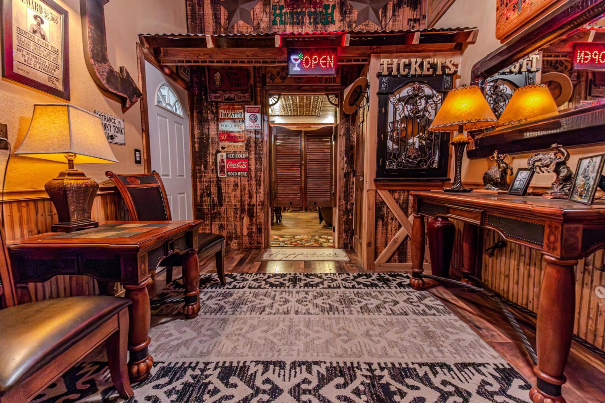The Honky Tonk Cabin Long Valley Junction Bagian luar foto