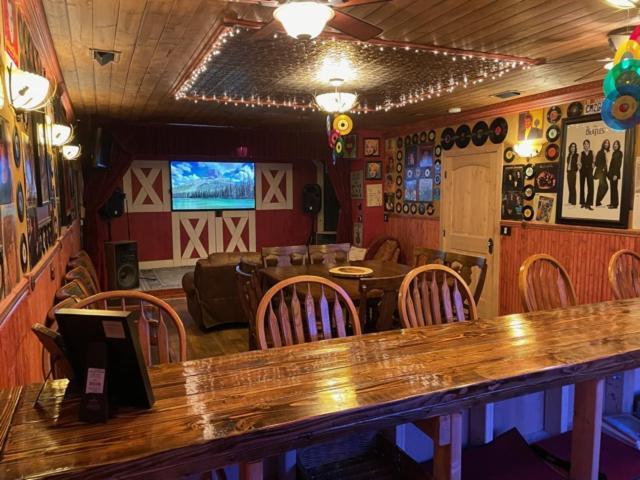 The Honky Tonk Cabin Long Valley Junction Bagian luar foto